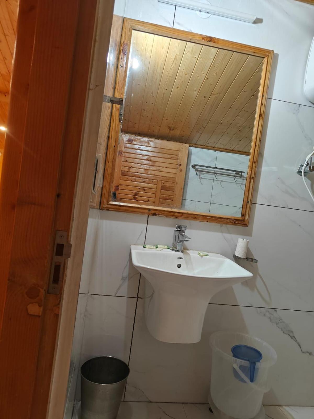 Saddat Hotel 4*